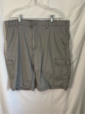 Wear First Men’s Cargo Shorts Size 40 Gray Stretch Cotton Utility Pockets